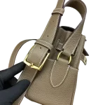 Hermes Elegant Brown Handbag - Image 4