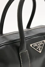 Black leather Hydra bowling handbag - Image 5