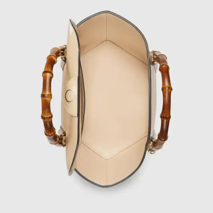 Gucci leather tote with bamboo handles - Image 3