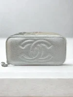 Mini Vanity Case with Chain - Image 4