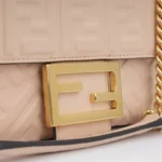 fendi Baguette Medium - Image 8