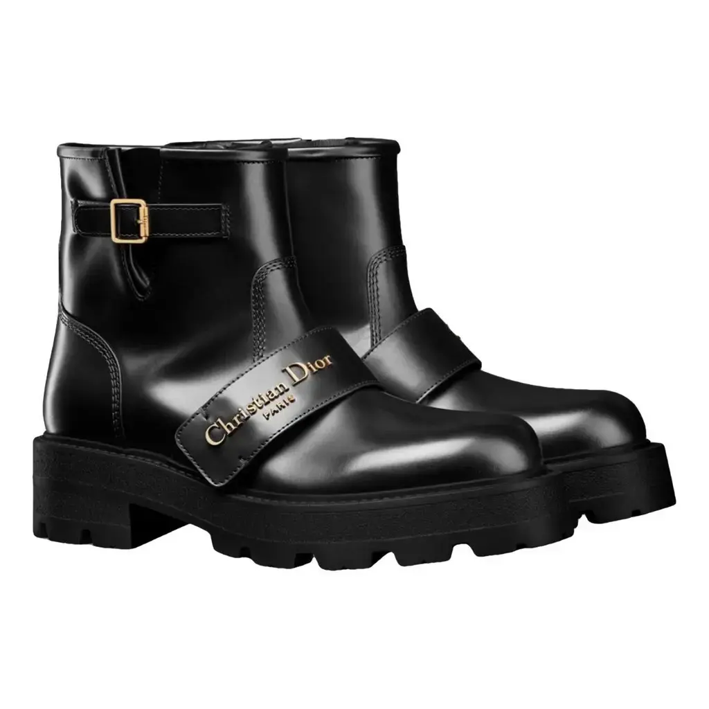 black-patent-leather-dior-boots-52903327-1-2.webp D-Quest Ankle Boot - Image 1