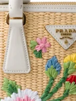 Small Galleria Saffiano Crochet Handbag - Image 4