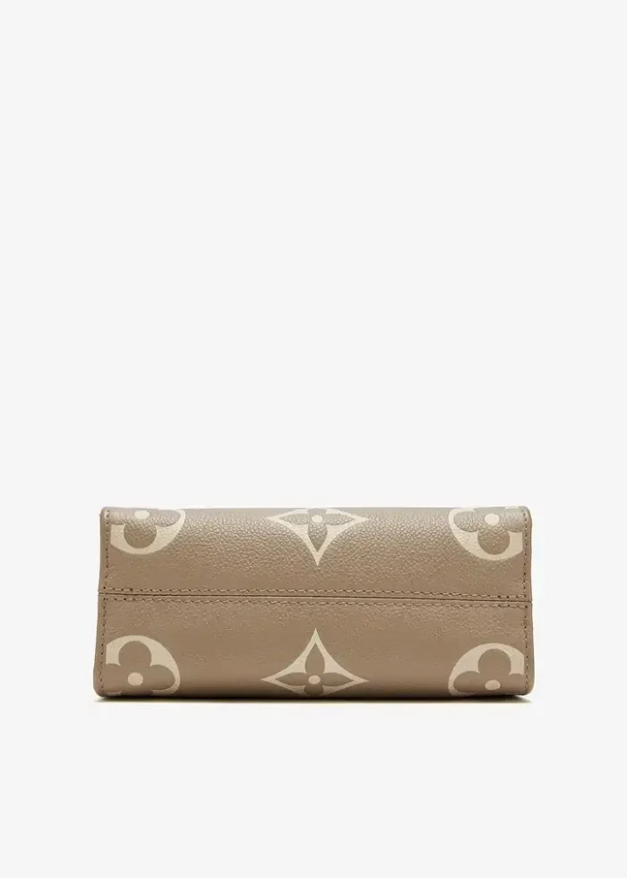 louis vuitton  OnTheGo PM - Image 3