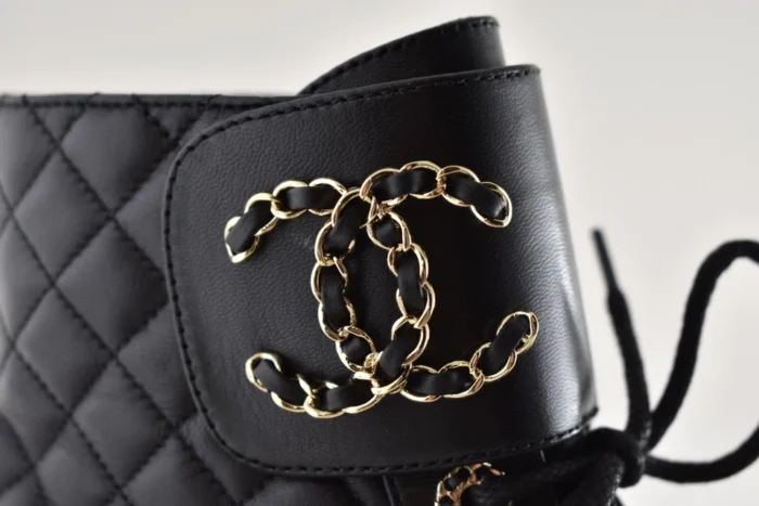 Chanel quilted leather combat boots - Image 4