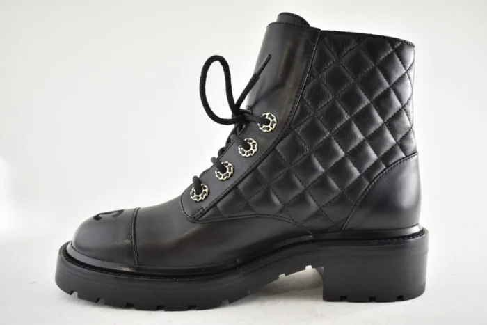 Chanel quilted leather combat boots - Image 10