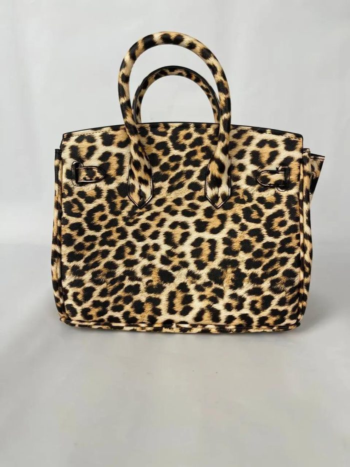 Tiger Signature Set  Hermès Tiger Leather Bag & Golden Goose Tiger Sneakers - Image 12